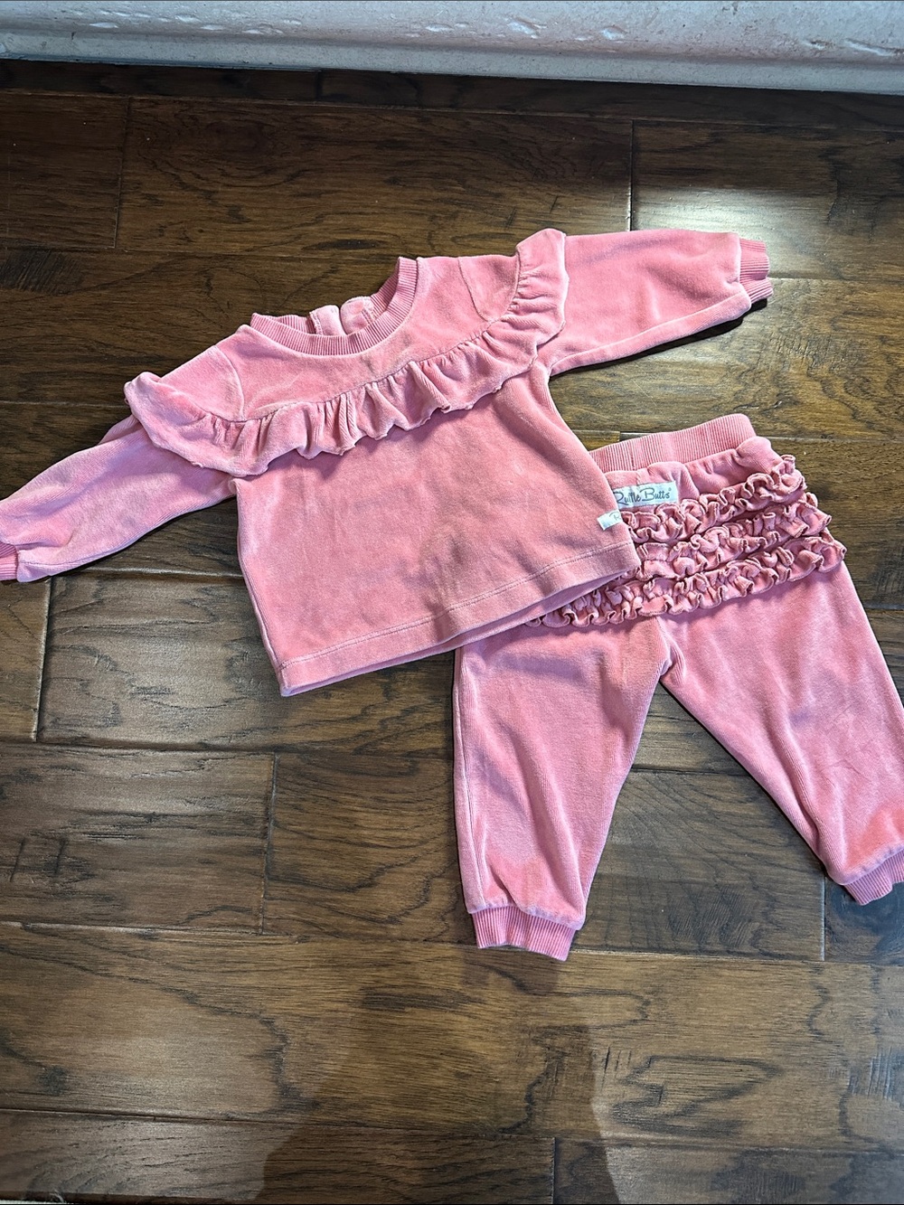 Ruffle Butts Pink Velour Ruffle Leggings